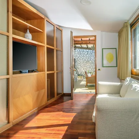 Bed & Breakfast Ketty 4*