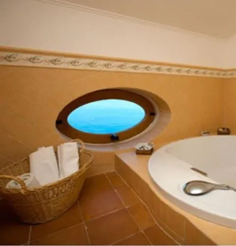 Ketty 4* ויקו אקוונסה