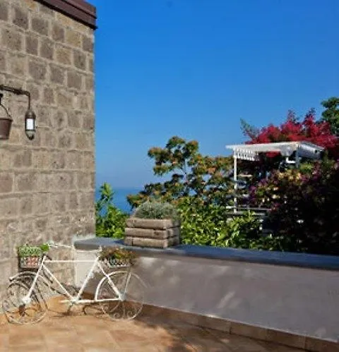 Ketty 4* ויקו אקוונסה